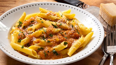 Gluten-Free Pasta with Fresh Marinara Sauce